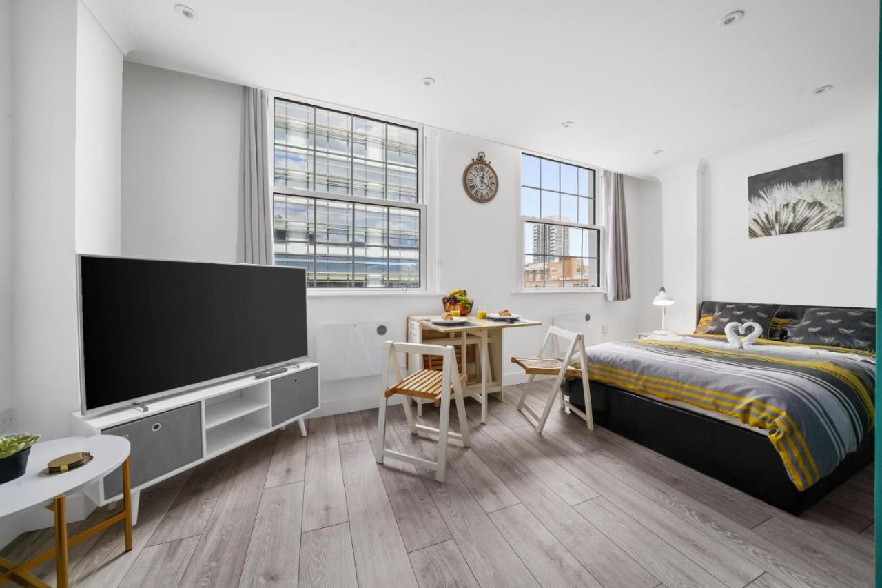 Studio In The Heart Of The City - Aldgate Zone 1 Londen Buitenkant foto